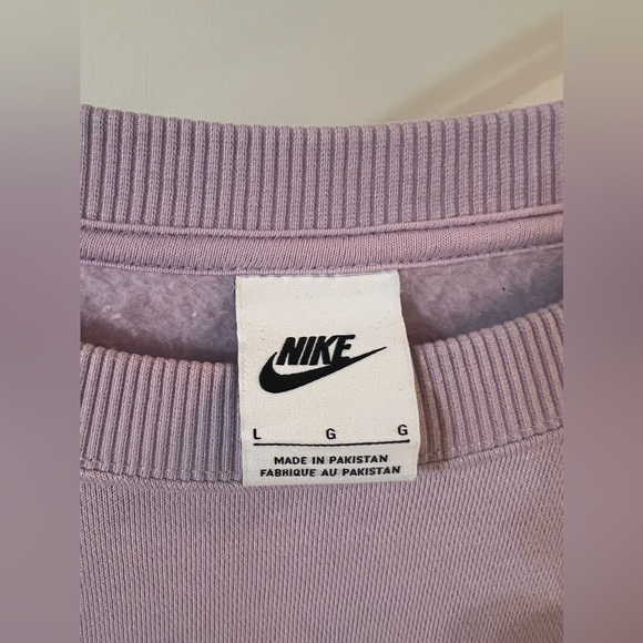 nike oversized crew neck - Picture 3 of 3